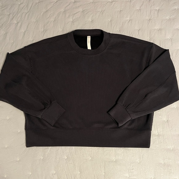 Lululemon “Softstreme” Cropped Oversized Ribbed Crewneck - Picture 4 of 9